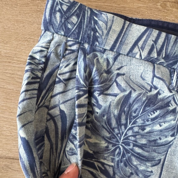 Tommy Bahama Blue Tropical Hybrid Swim Trunks SZ 38 - Picture 5 of 10